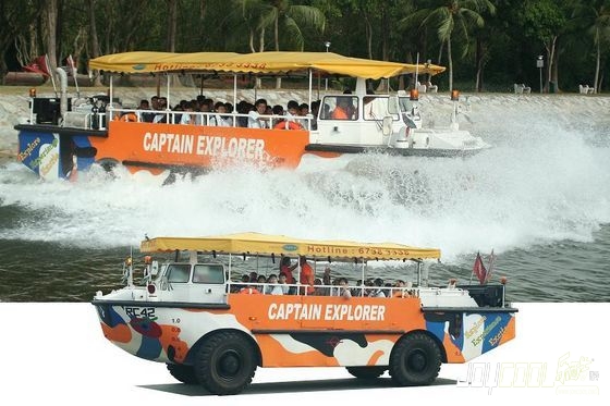 新加坡游学趣味体验之两栖鸭子船