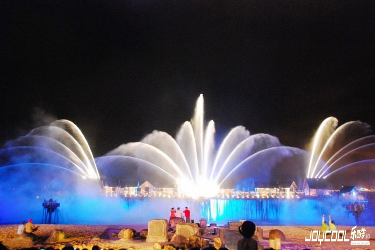 夜晚新加坡体验之海之颂