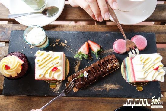 新加坡彩虹蛋糕