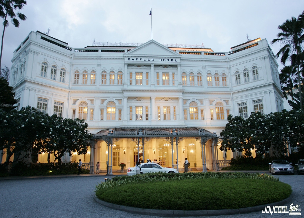 新加坡是莱佛士的一片绿洲