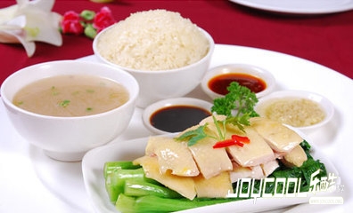 新加坡游学绝大多数人们的主食选择