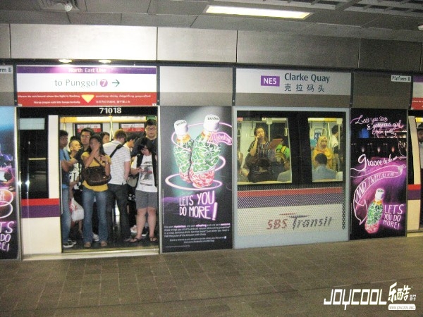 2月14日晚，新加坡地铁延长运营时间表