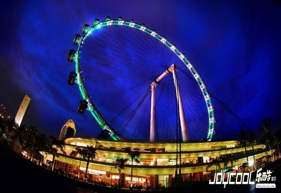 新加坡环球影城重启世界最高双轨过山车