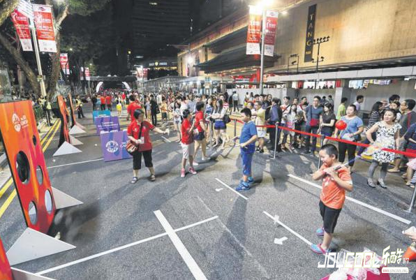 新加坡投巨资推“金禧”旅游