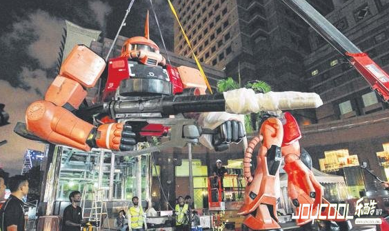 高达战士亮相新加坡狮城