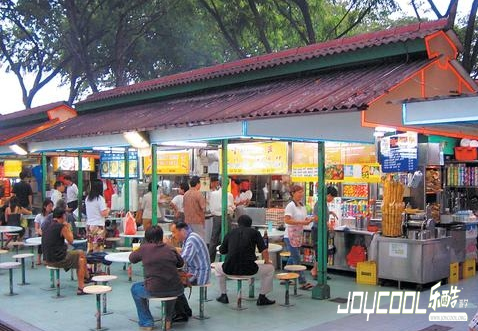新加坡饮食文化一“景”：小贩中心