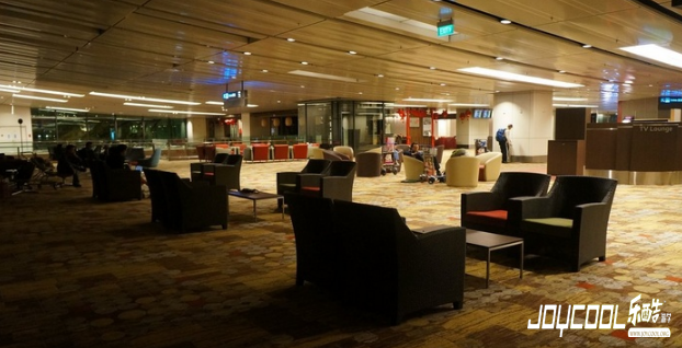 新加坡樟宜机场：全球最好睡机场