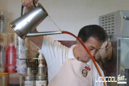 新加坡的古早情怀,的亚坤土司