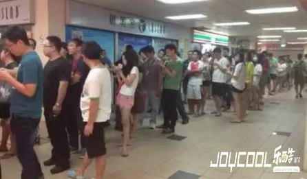 新加坡排队,新加坡游学