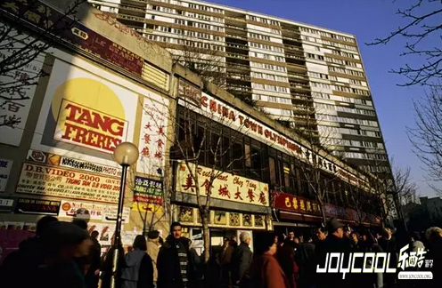 新加坡牛车水PK其他国家的特色唐人街