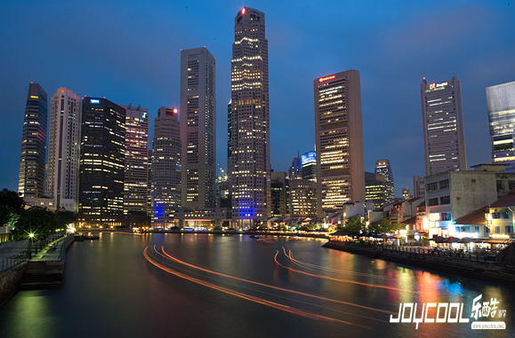 新加坡,拼搏的国度