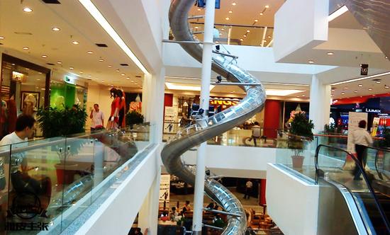新加坡深度游学之六——樟宜机场玩滑梯