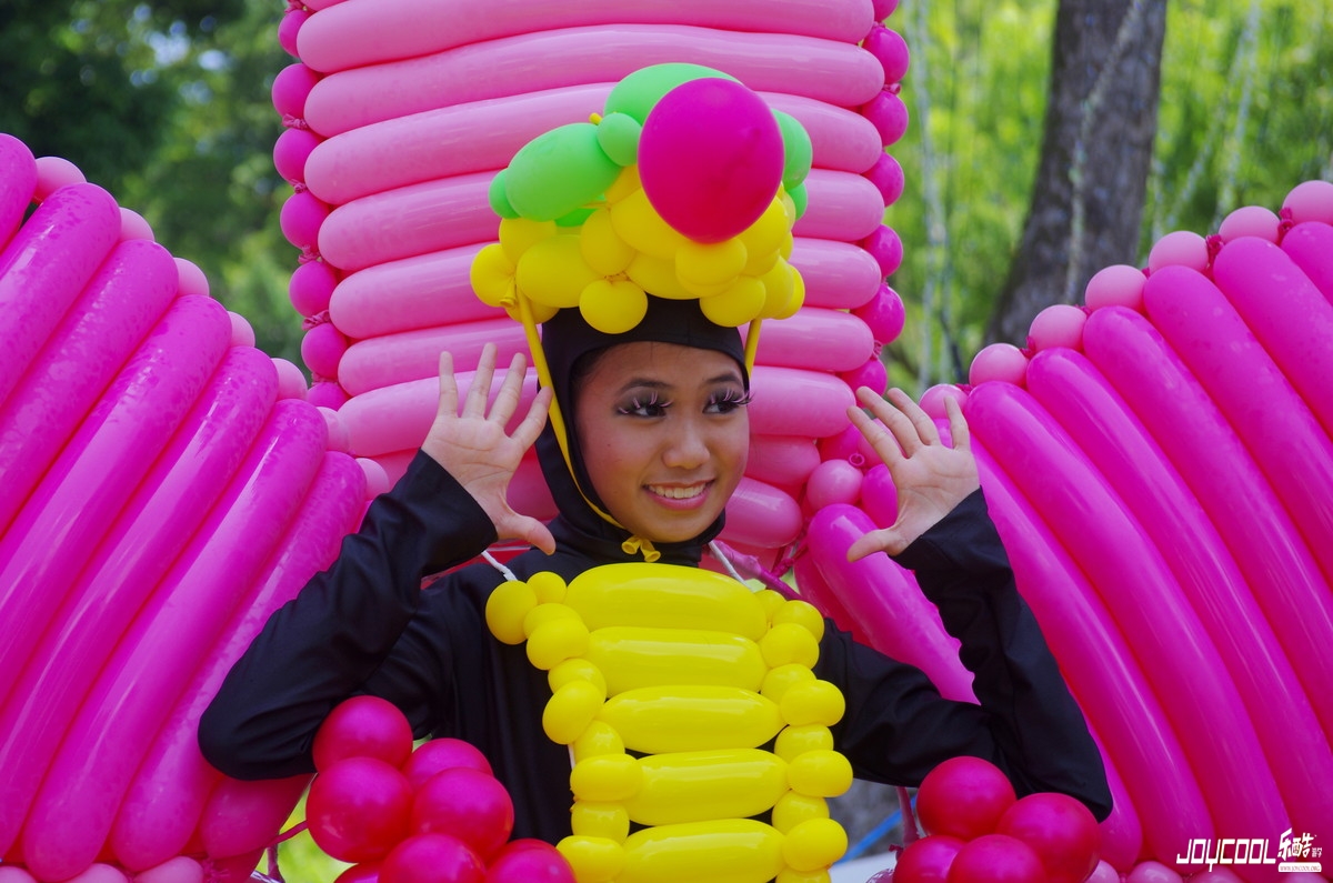 新加坡游学路上又遇惊彩——化妆模特表演